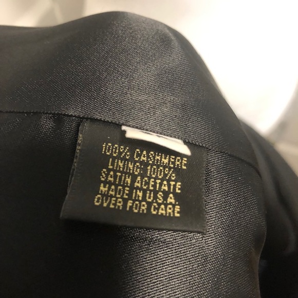 Stunning Marvin Richards 100% cashmere and satin coat size 6P - Picture 7 of 7